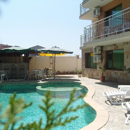 Family Hotel Primo Primorsko Ngoại thất bức ảnh