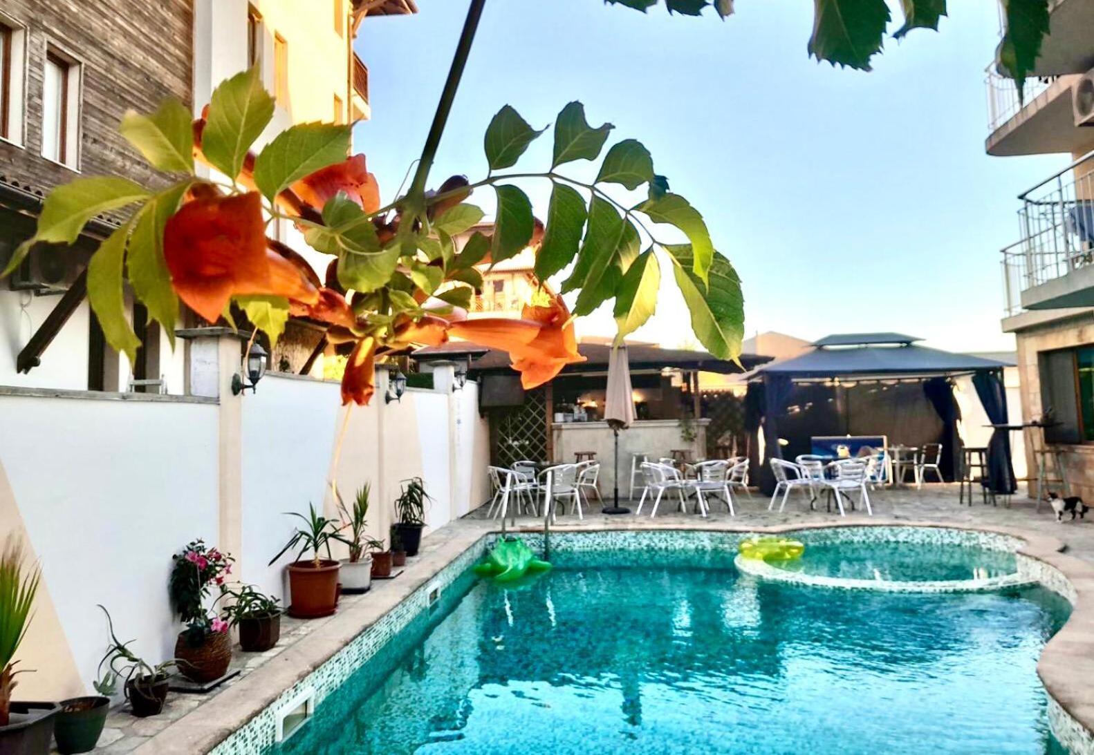 Family Hotel Primo Primorsko Ngoại thất bức ảnh